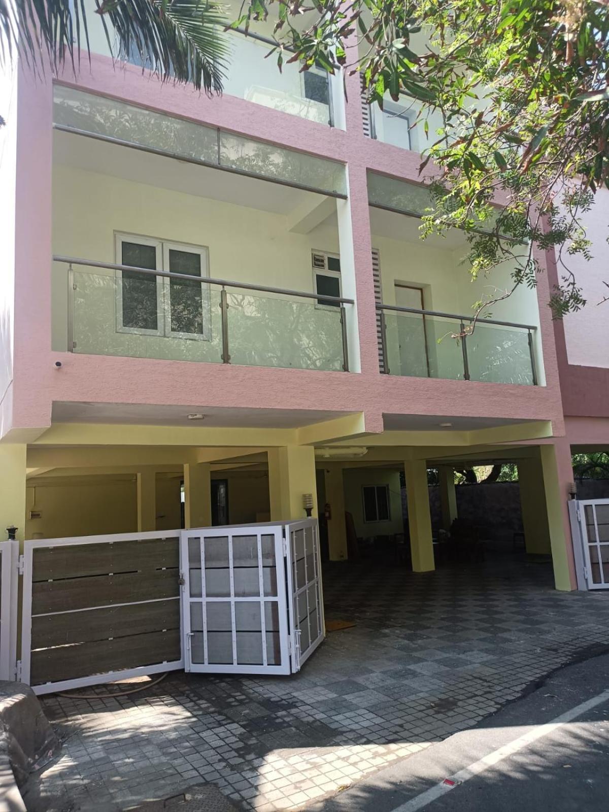 The Posh Residency, Ecr Bed & Breakfast Chennai Eksteriør bilde